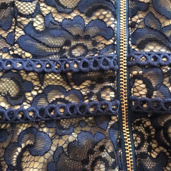 XS dress for teen blue lace - perfect - Picture 6 of 6